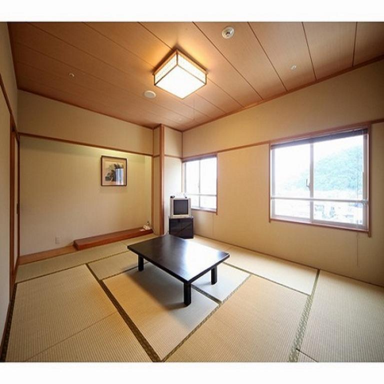 Hotel Crown Hills Takefu Echizen  Exterior foto