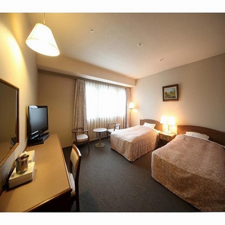 Hotel Crown Hills Takefu Echizen  Exterior foto